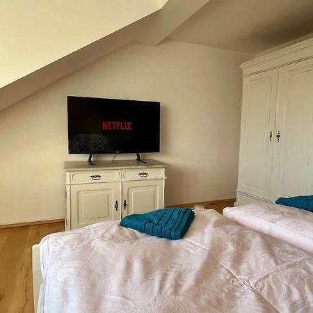 Apartmán Apartmán s terasou u lázeňské kolonády Poděbrady Exteriér fotografie