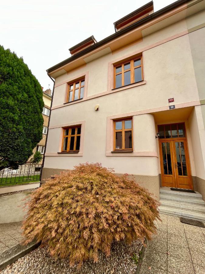 Apartmán Apartmán s terasou u lázeňské kolonády Poděbrady Exteriér fotografie